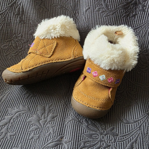 Stride Rite Other - Cozy Stride Rite Toddler Boots
